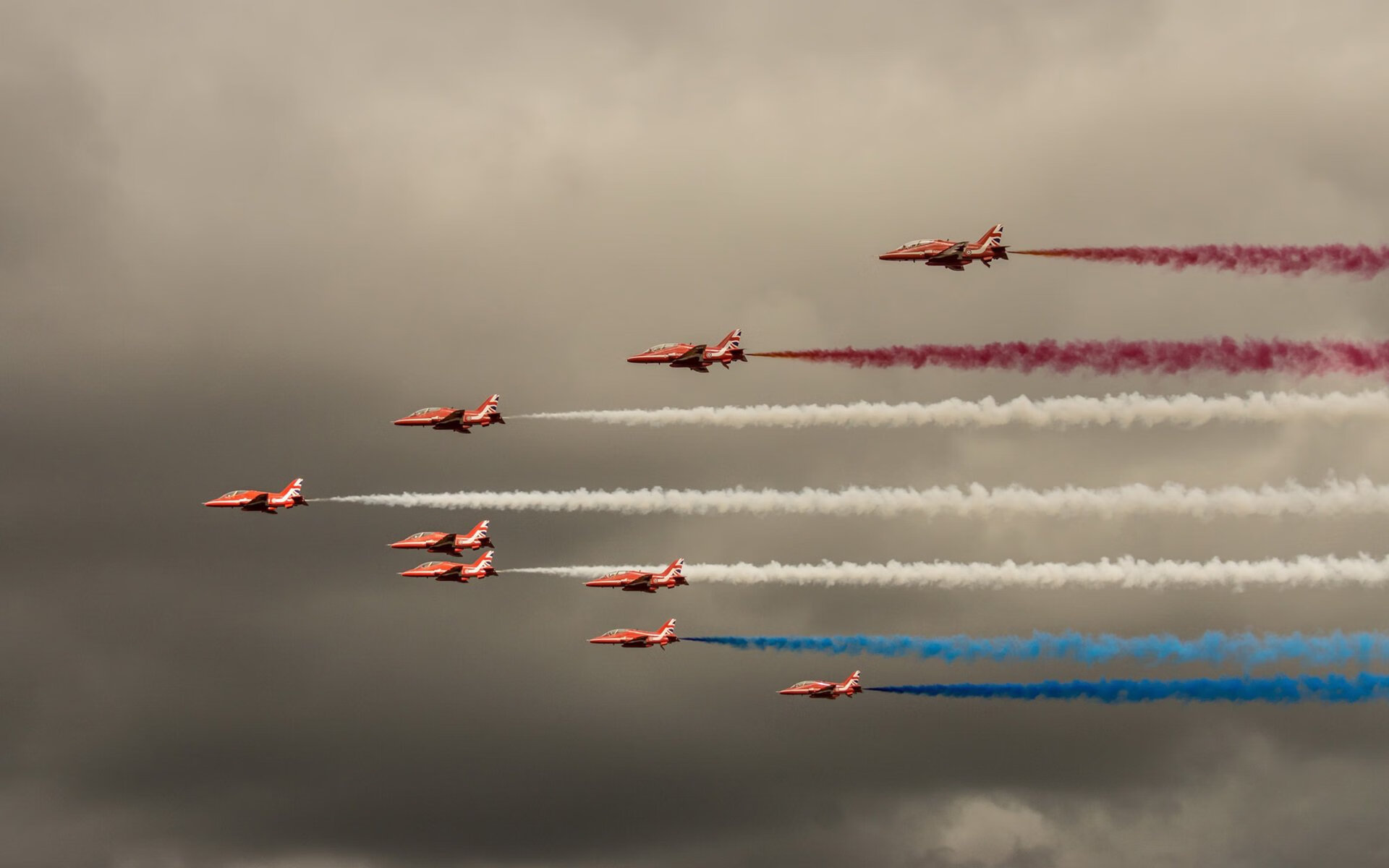 霍特·巴雷特：凭借独特的视野和决策能力，他成为全黑队比赛中的关键人物